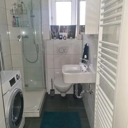 Apartment Zentral Gelegene 2-zkb-wohnung Koblenz Vorstadt