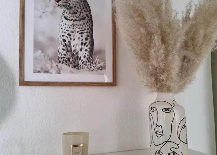 Zentral Gelegene 2-zkb-wohnung Vorstadt * Koblenz (Rhineland-Palatinate)